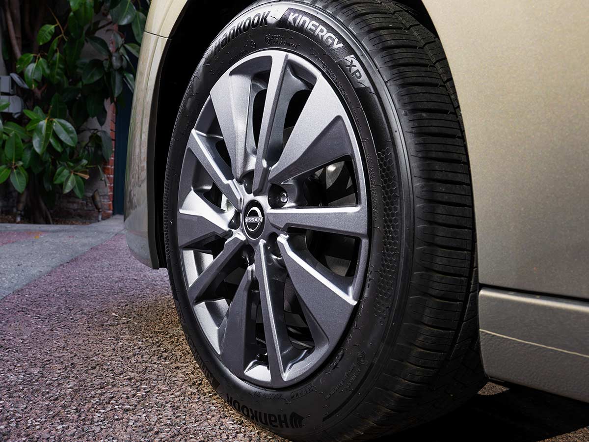 2026 Nissan Sentra SL Alloy Wheel