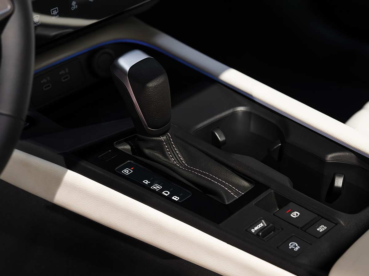 2026 Nissan Sentra SL Automatic Gearbox