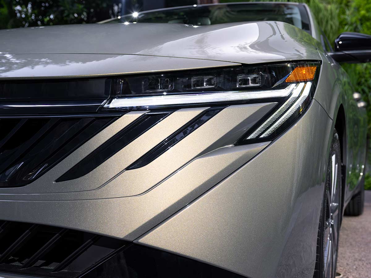 2026 Nissan Sentra SL Headlight