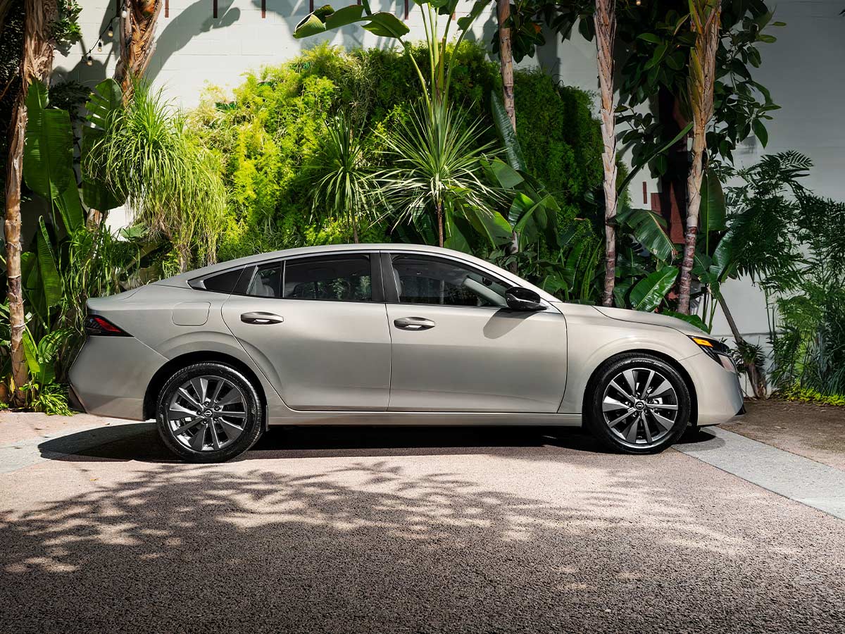 2026 Nissan Sentra SL Side View