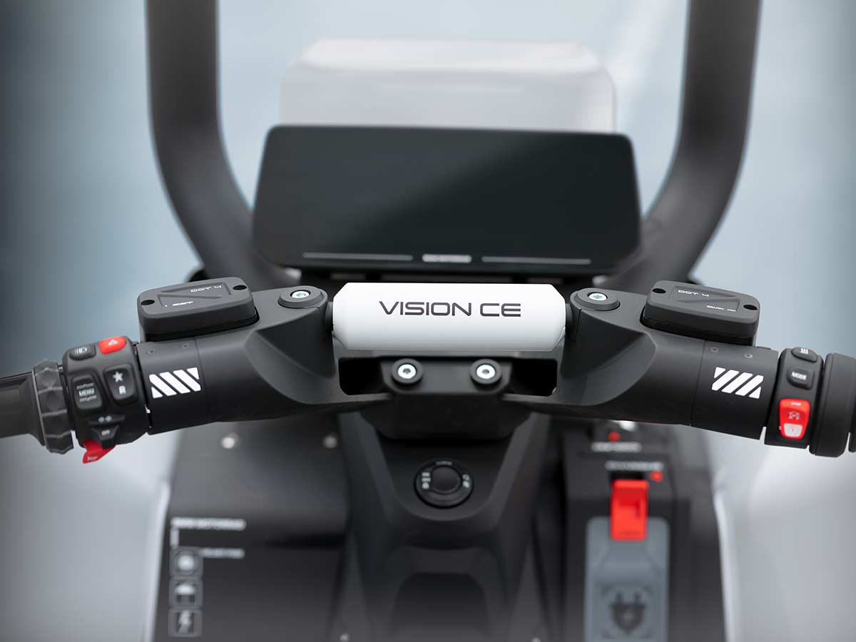 BMW Motorrad Vision CE 2025 Handlebar