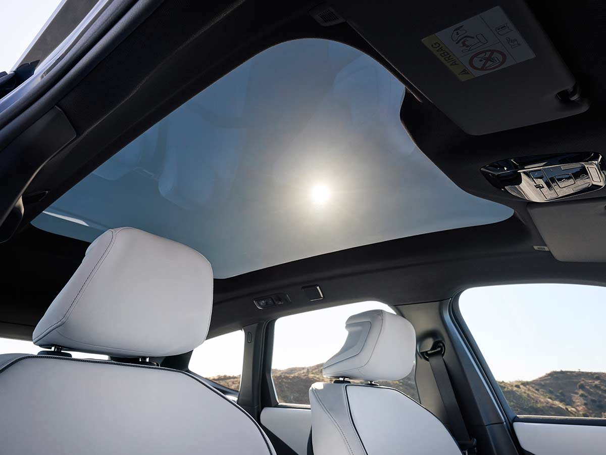 BMW iX3 50 xDrive 2025 Glass Roof