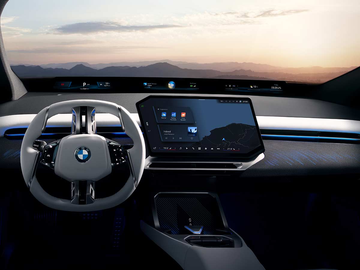 BMW iX3 50 xDrive 2025 Interior