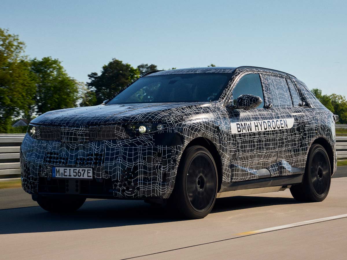 BMW iX5 Hydrogen 2028 Test Performance