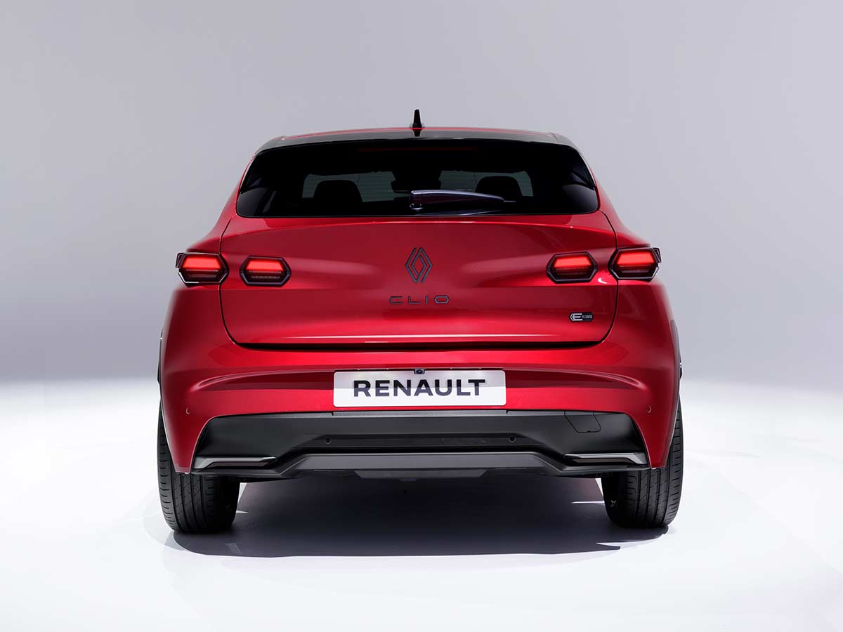 Renault Clio 2025 full hybrid E Tech Rear View