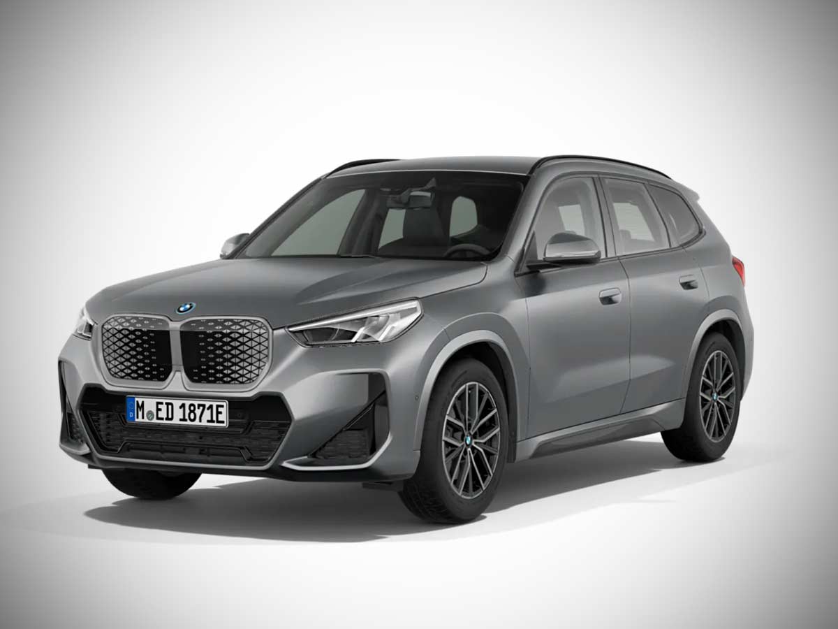 2025 BMW iX1 M Sport Frozen Pure Grey Front