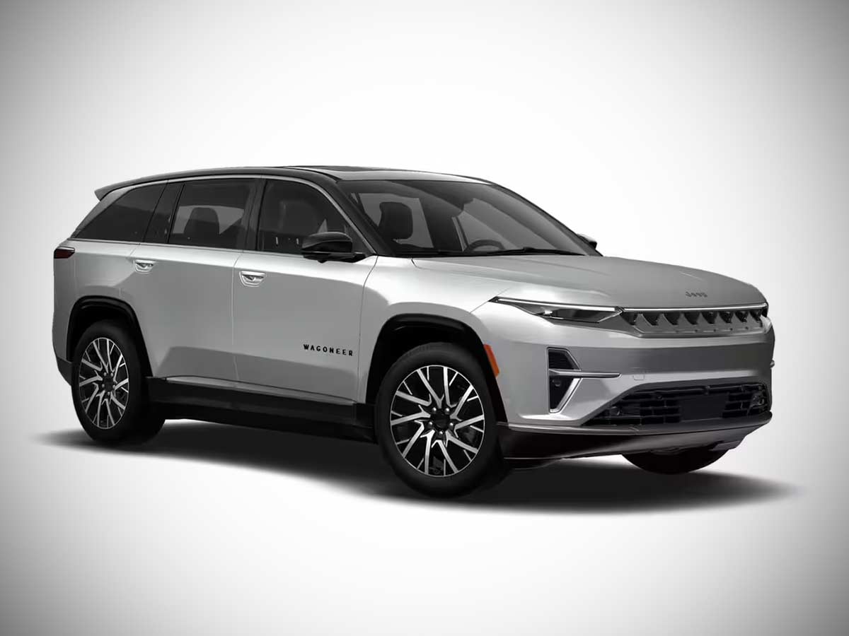 2025 Jeep Wagoneer S Limited Silver Zynith Front View