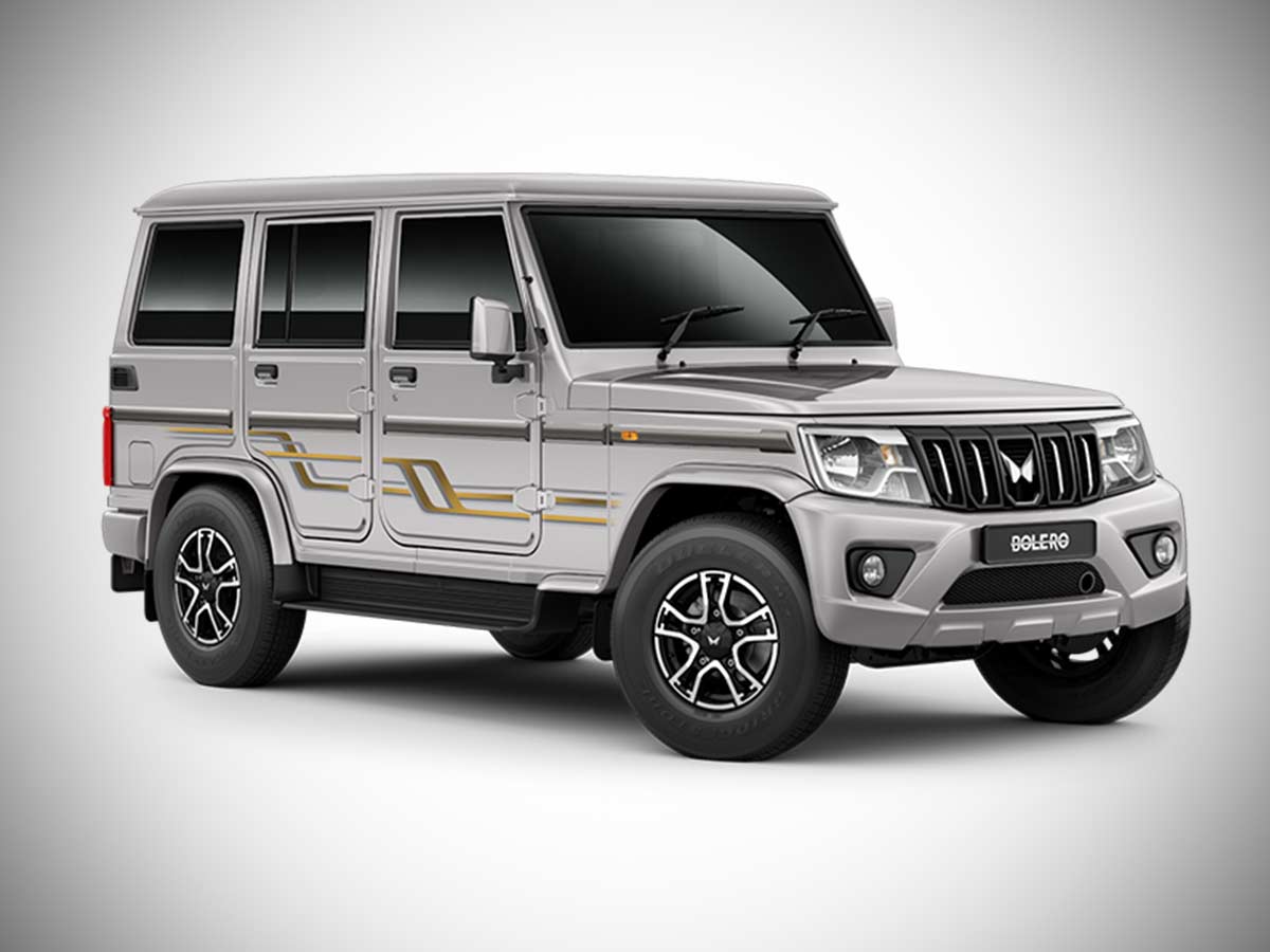2025 Mahindra Bolero Classic DSat Silver