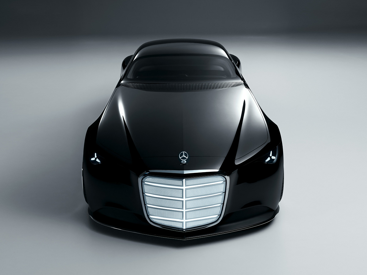 2025 Mercedes Benz Vision Iconic Concept Front Top Vieww