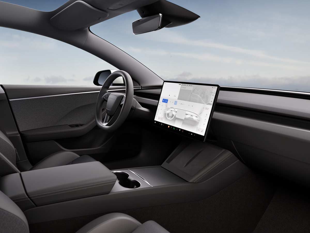 2025 Tesla Model 3 Standard Dashboard Interior