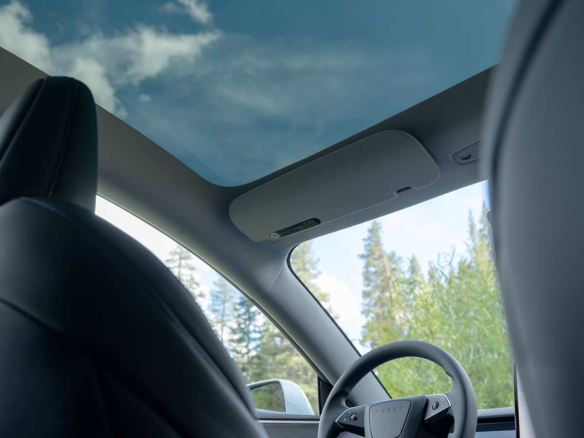 2025 Tesla Model 3 Standard Glass Roof