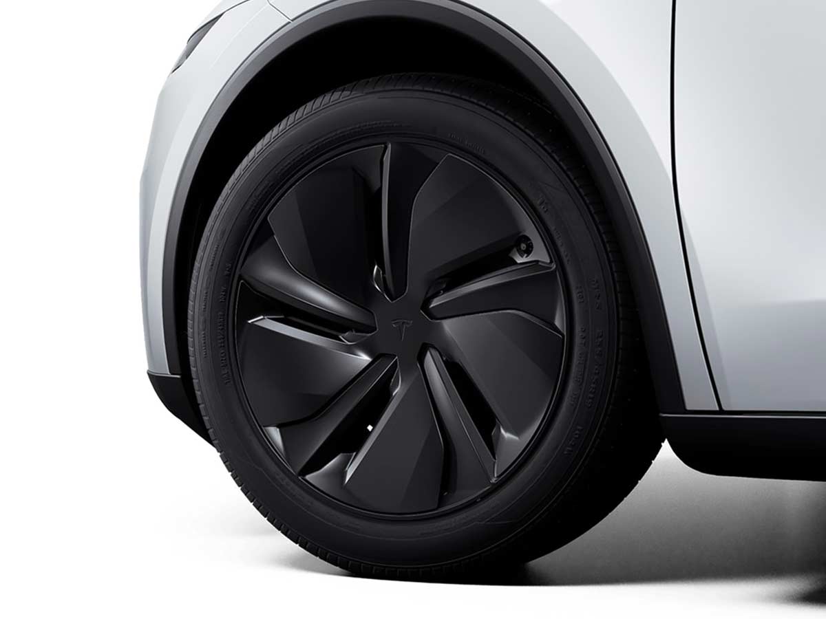 2025 Tesla Model Y Standard 19’’ Crossflow Wheels