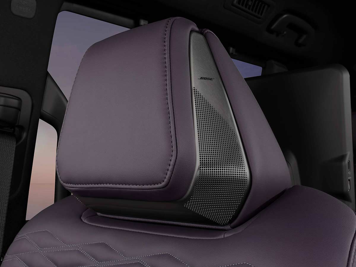 2026 Nissan Elgrand Bose Speakers integrated into headrest