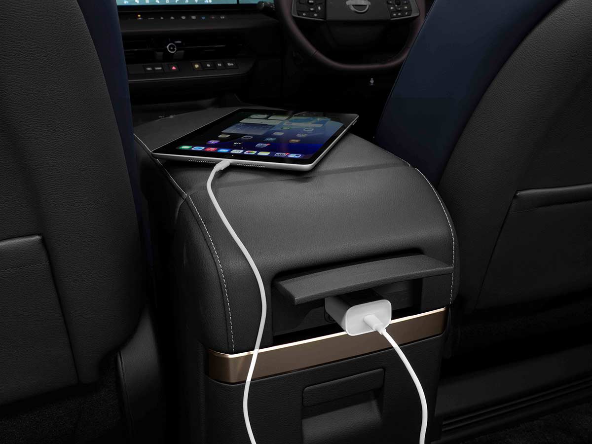 2026 Nissan Elgrand Plug Point