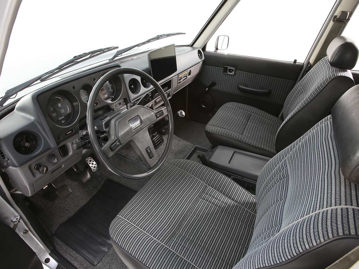 Toyota Turbo Trail Cruiser Concept 1985 Land Cruiser FJ SEMA 2025 Interior