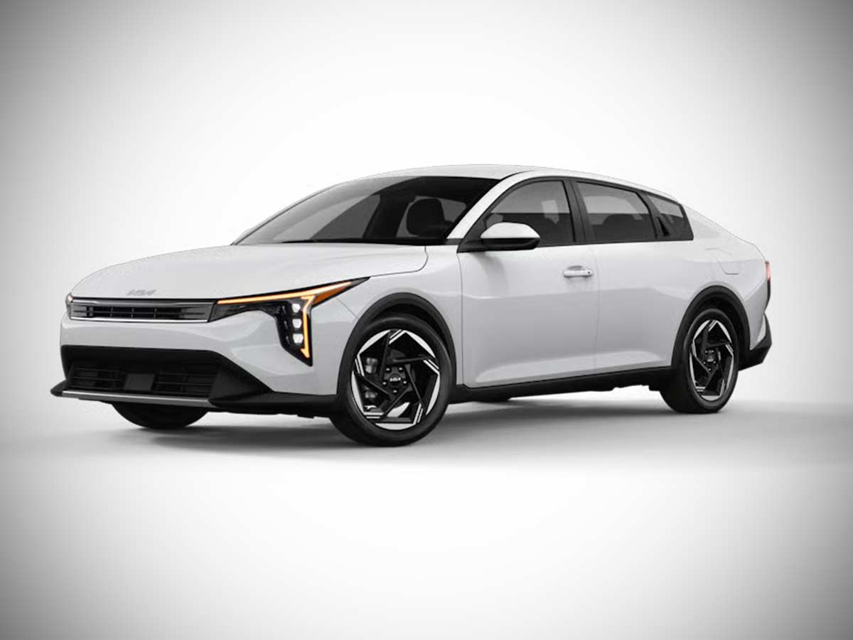 2025 Kia K4 EX Sedan Snow White Pearl Front