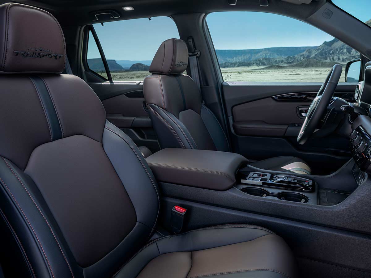 2026 Honda Pilot TrailSport Front Seats