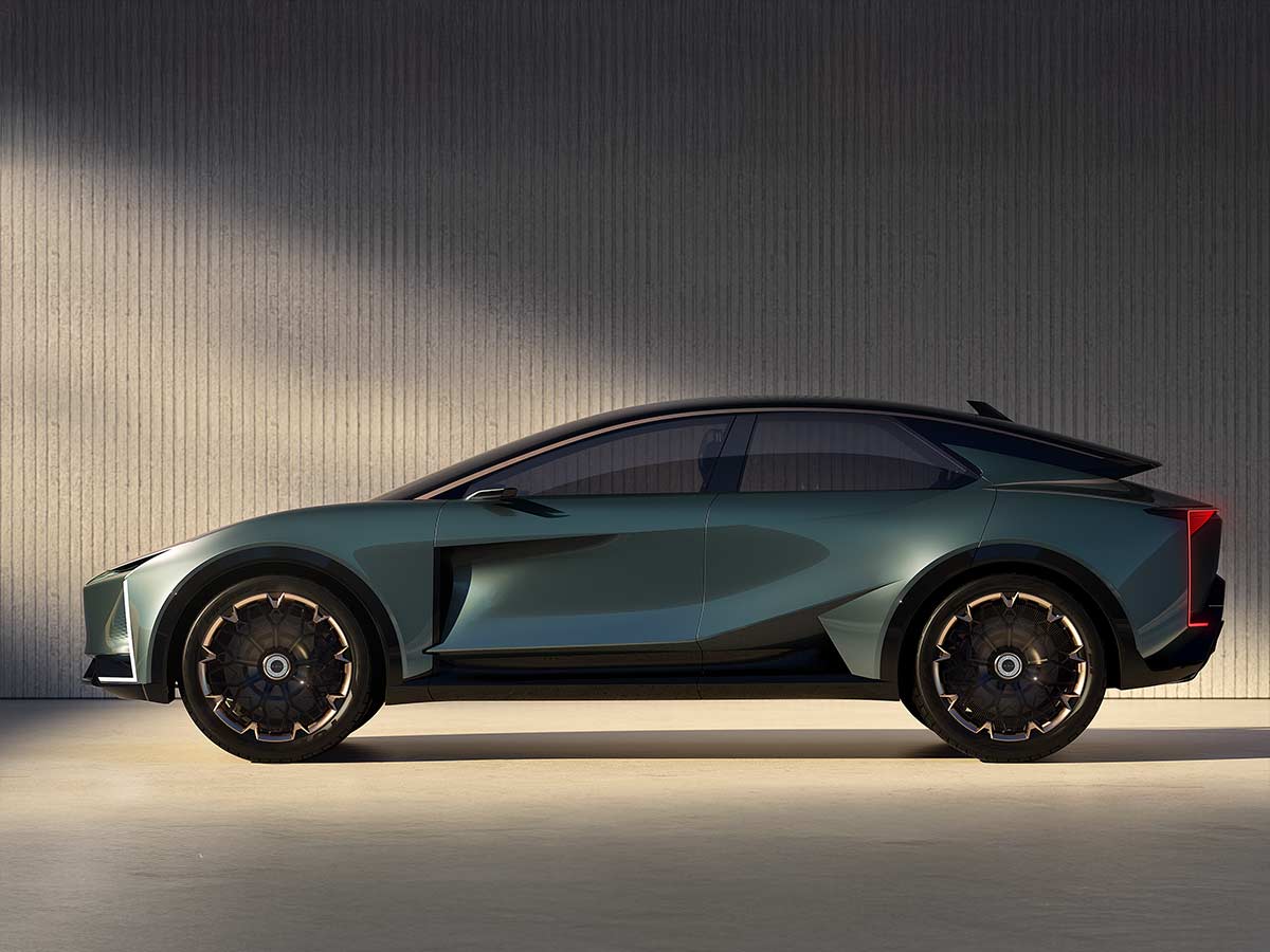 LS Coupe Concept 2025 Side