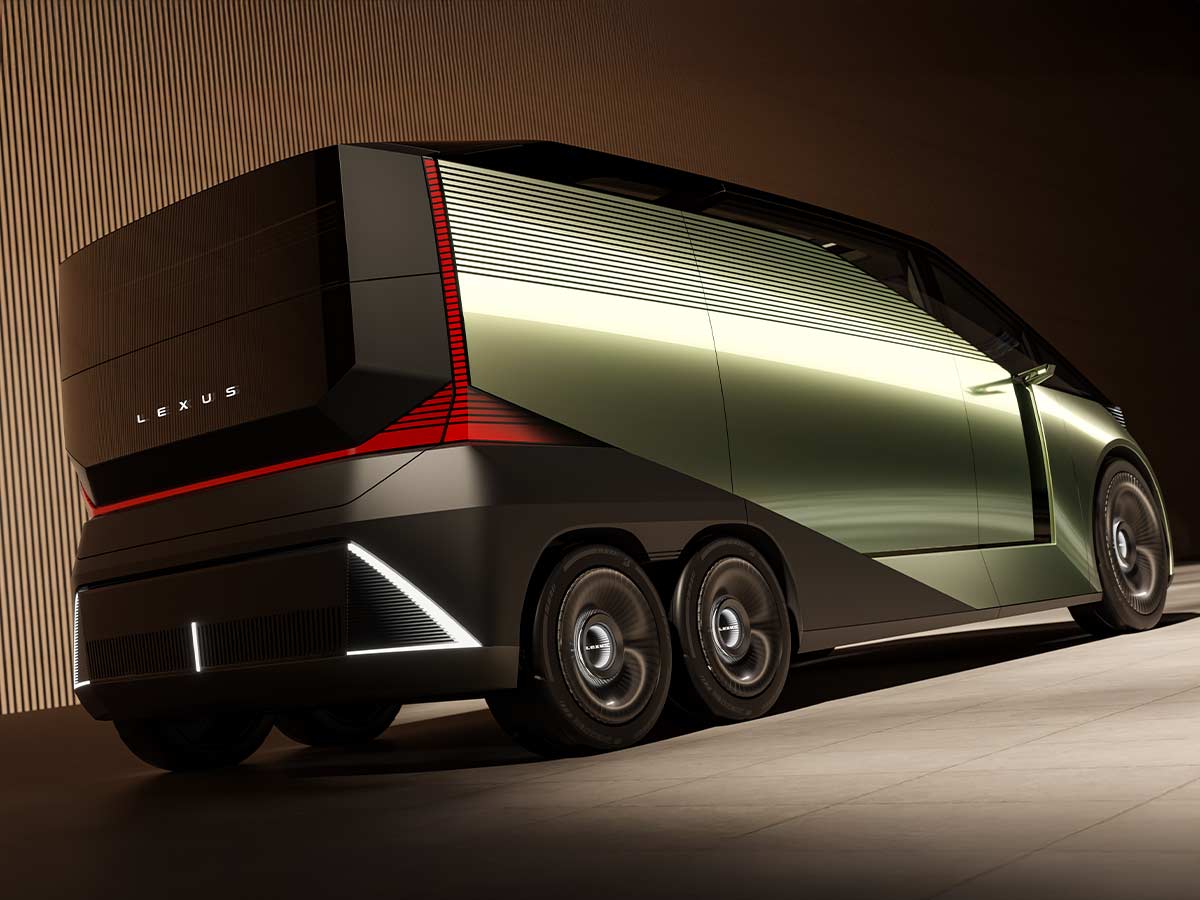 Lexus LS MPV Concept 2025 Rear Quarter