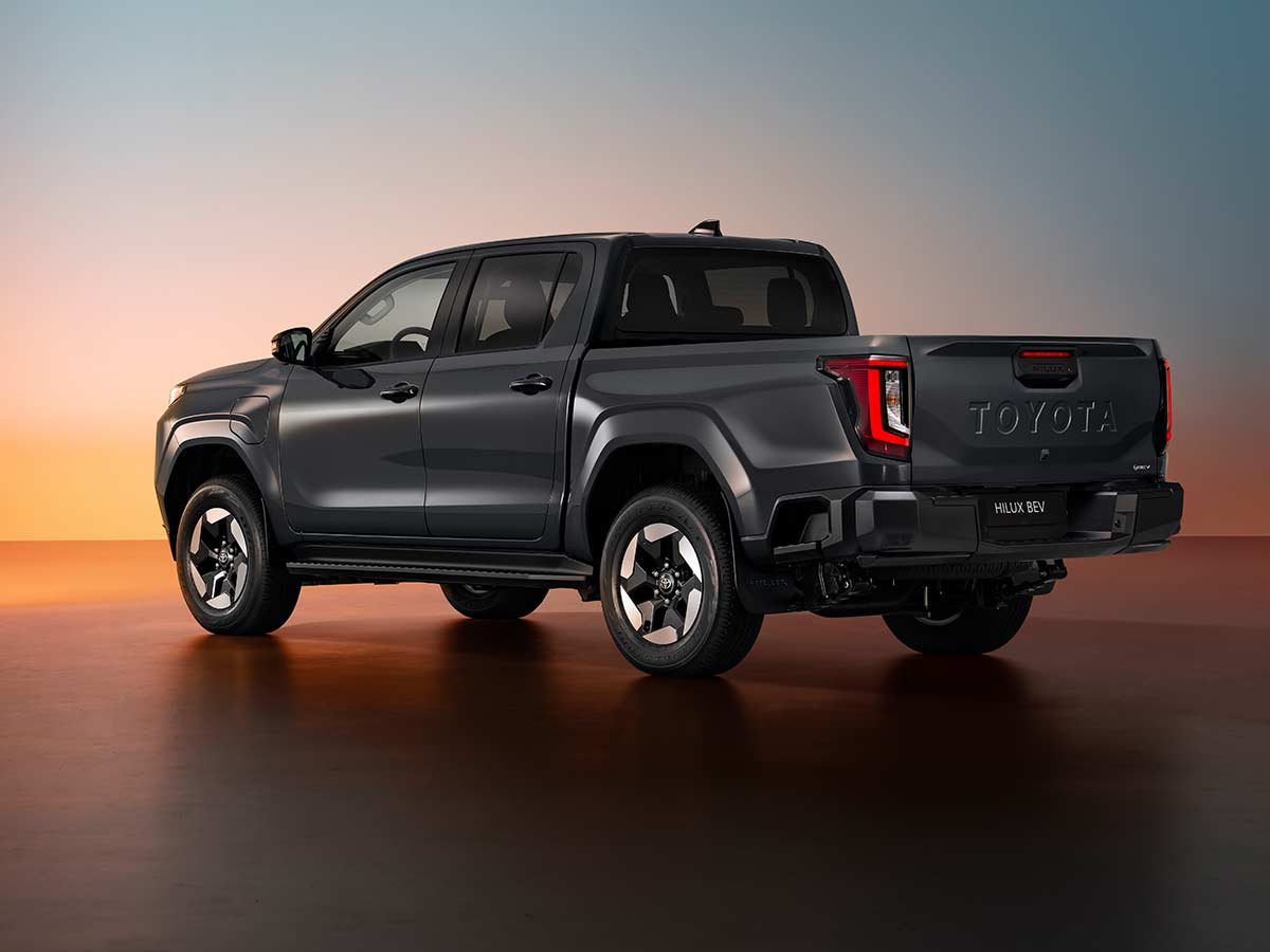 Toyota Hilux BEV 2026 Rear Quarter