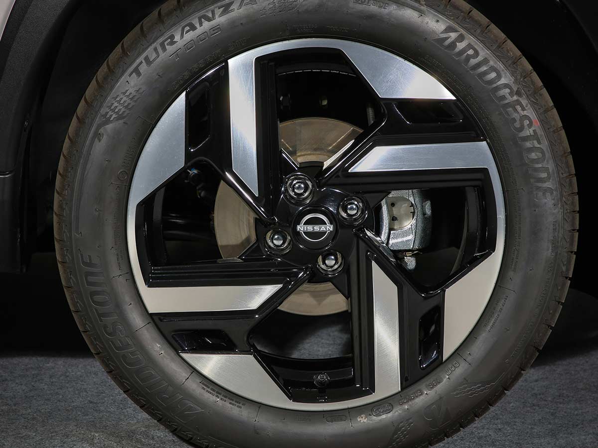 2025 Nissan Kait Alloy Wheel