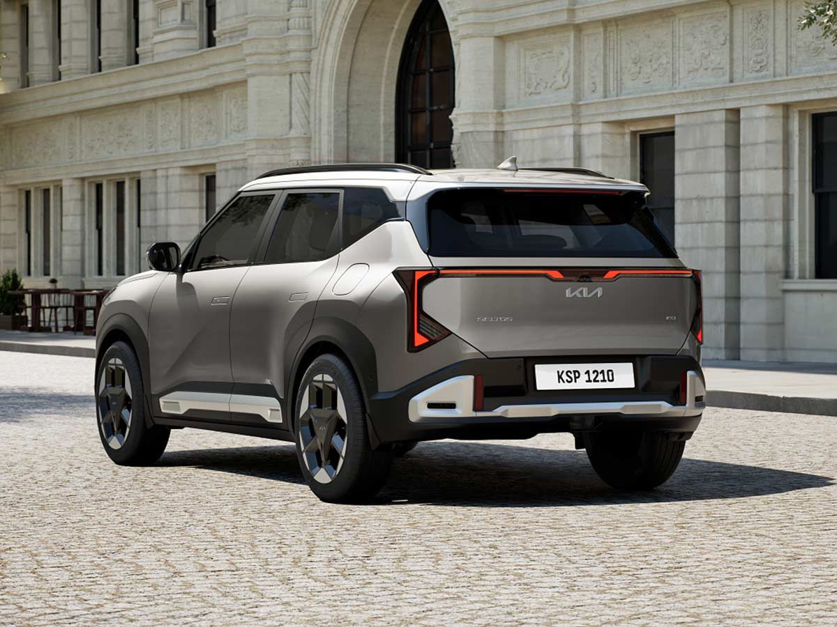 2026 Kia Seltos Global Model Rear Quarter