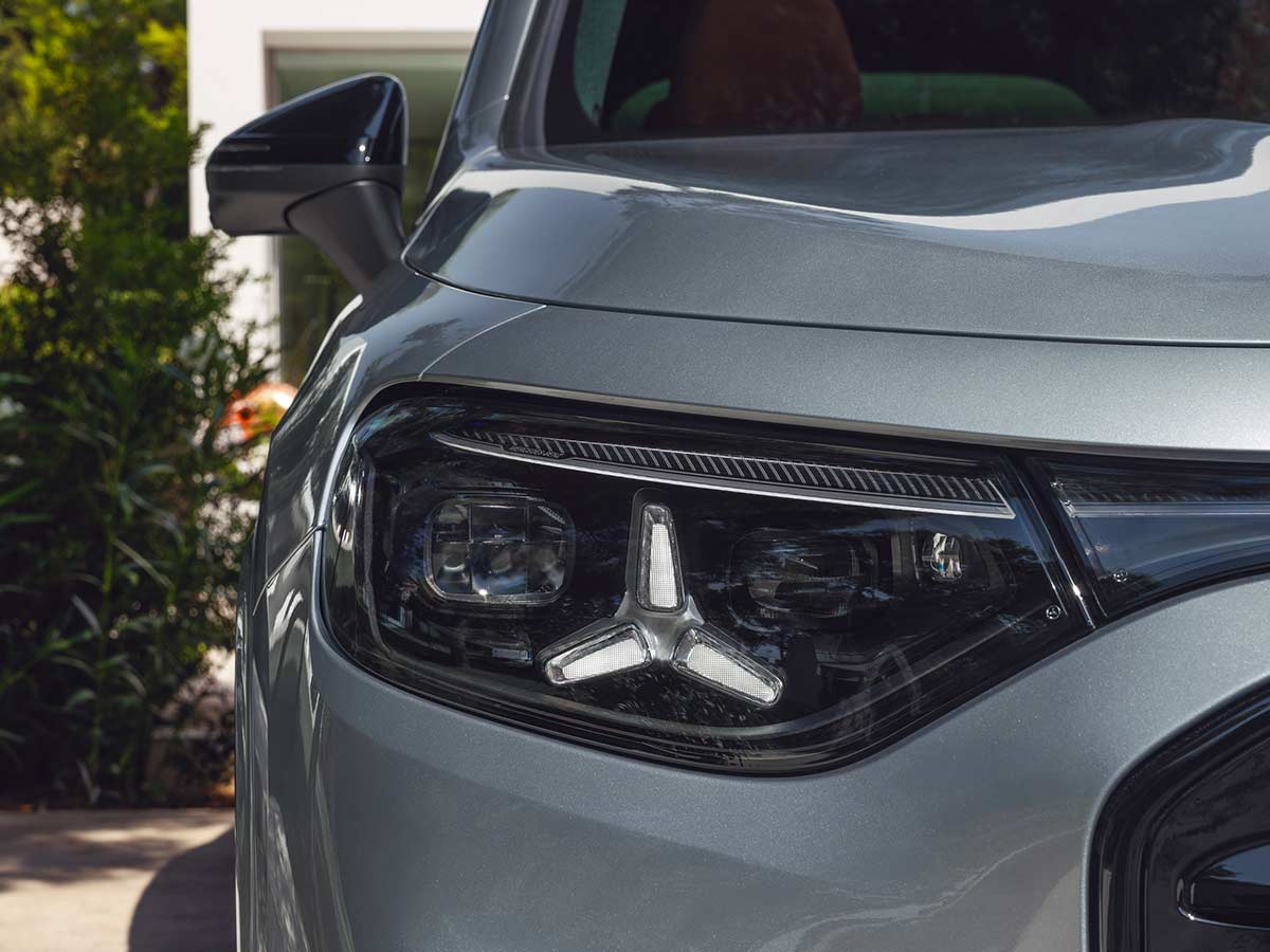 2026 Mercedes Benz GLB EV LED Headlamp design