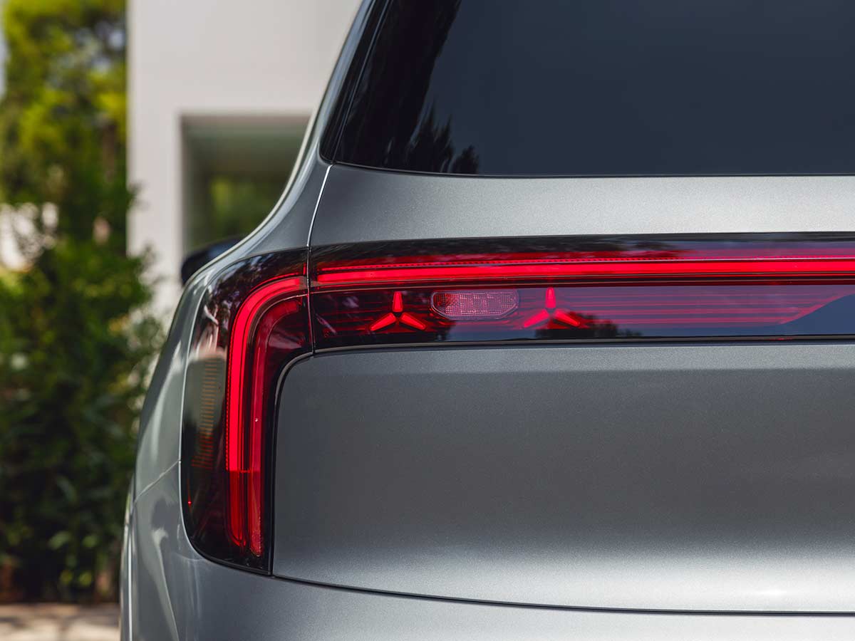 2026 Mercedes Benz GLB EV LED Tail Lamp design