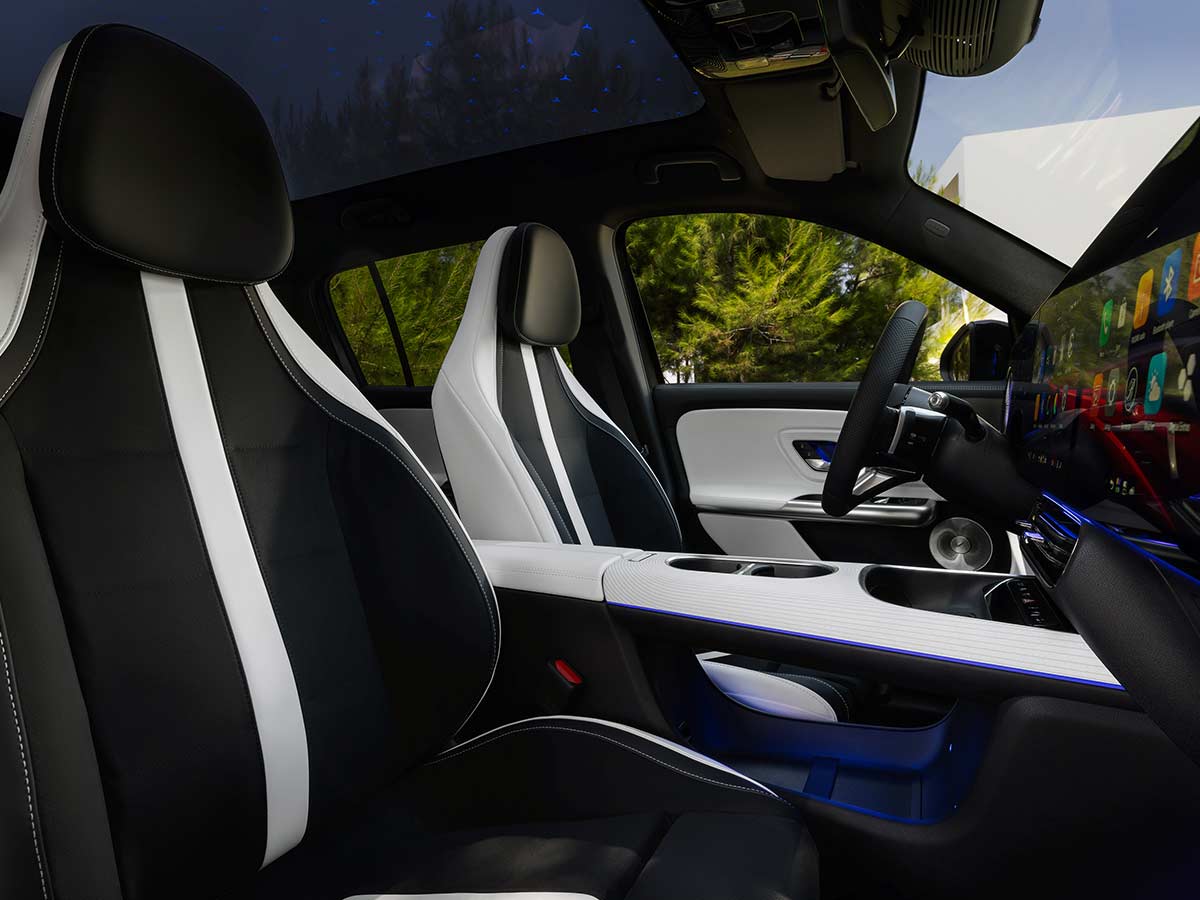 2026 Mercedes Benz GLB Electric Interior front seats black and white
