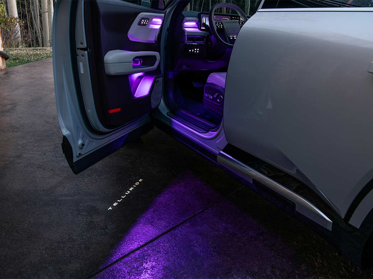 2027 Kia Telluride HEV SXP Ambient Light