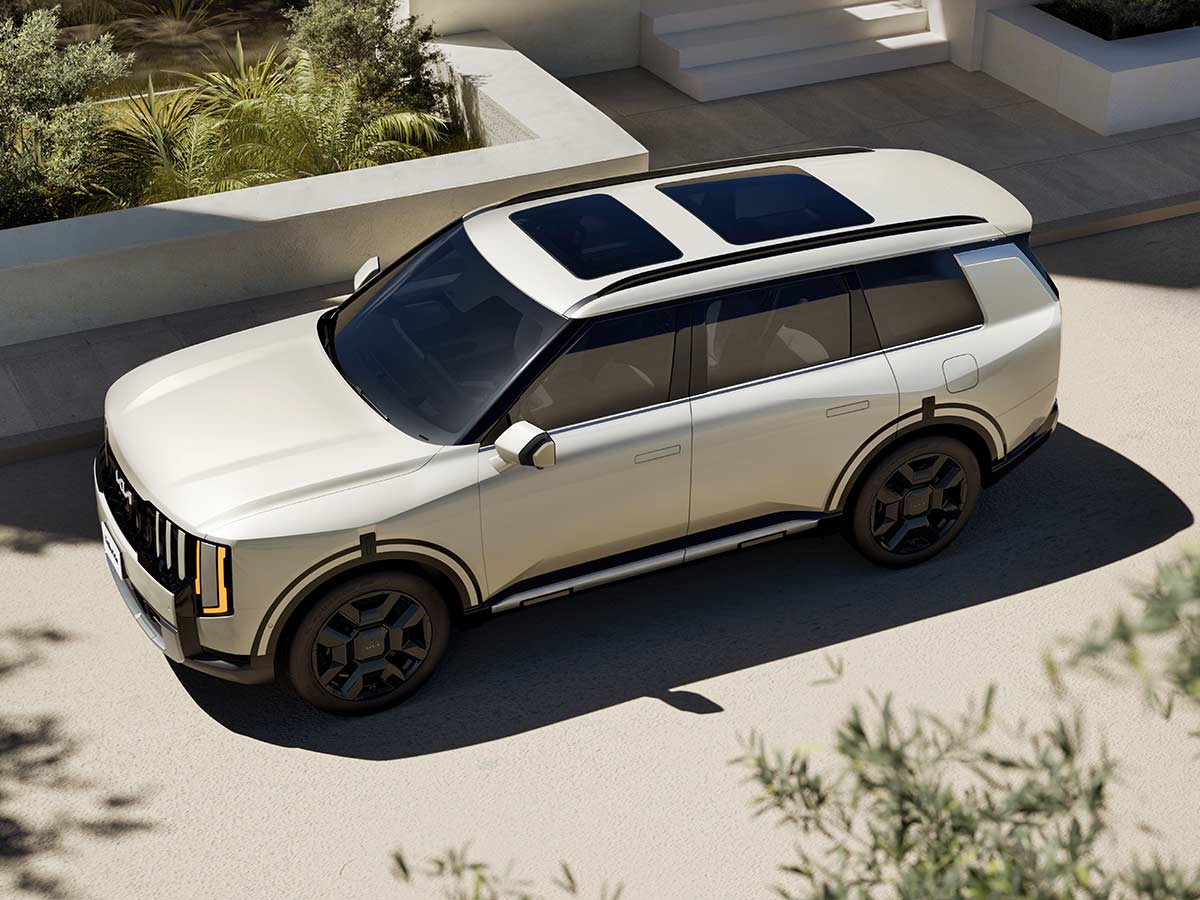 2027 Kia Telluride HEV SXP Front Top View