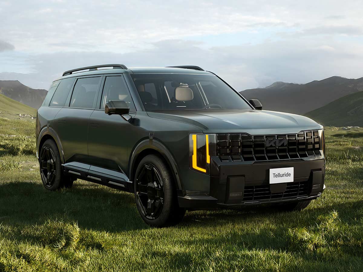 2027 Kia Telluride HEV X Line Front Quarter
