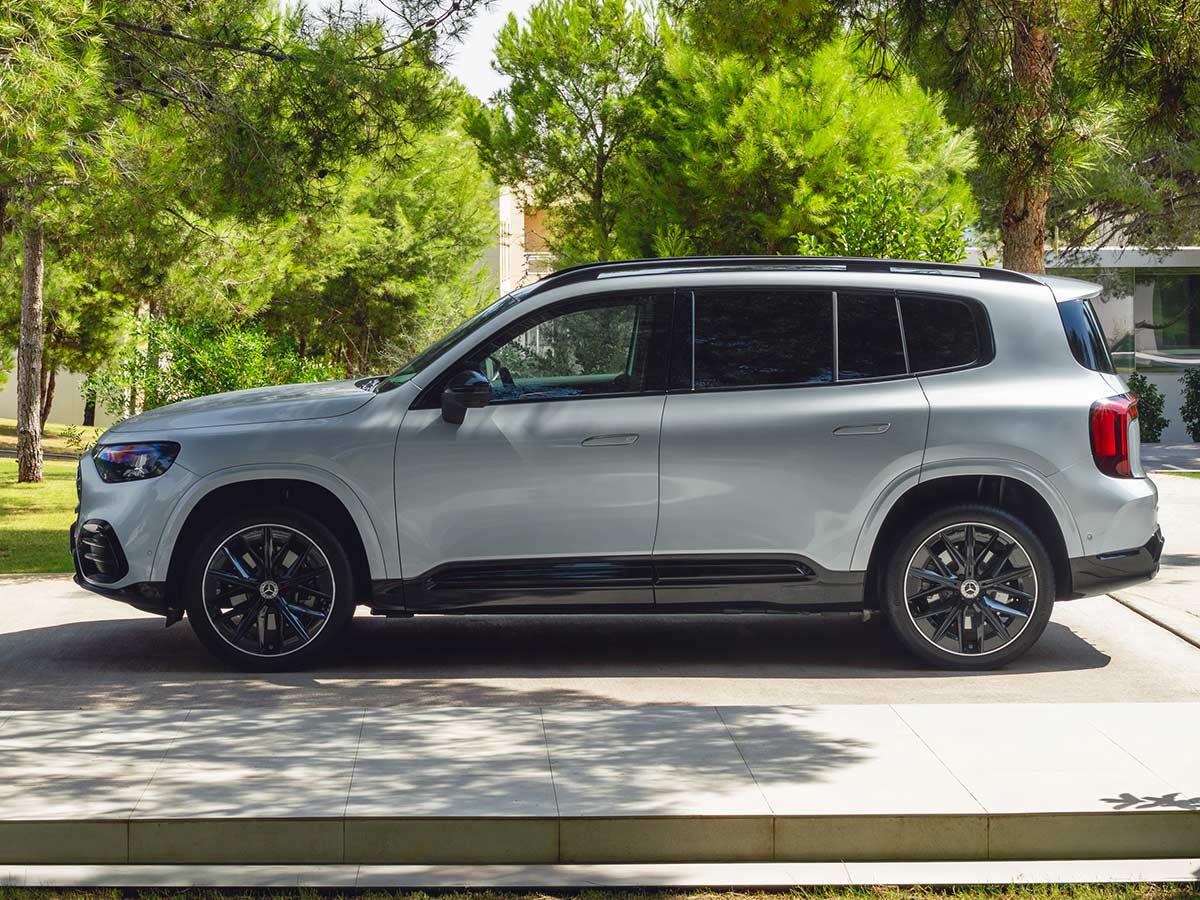 All new 2026 Mercedes Benz GLB Electric High tech silver Side