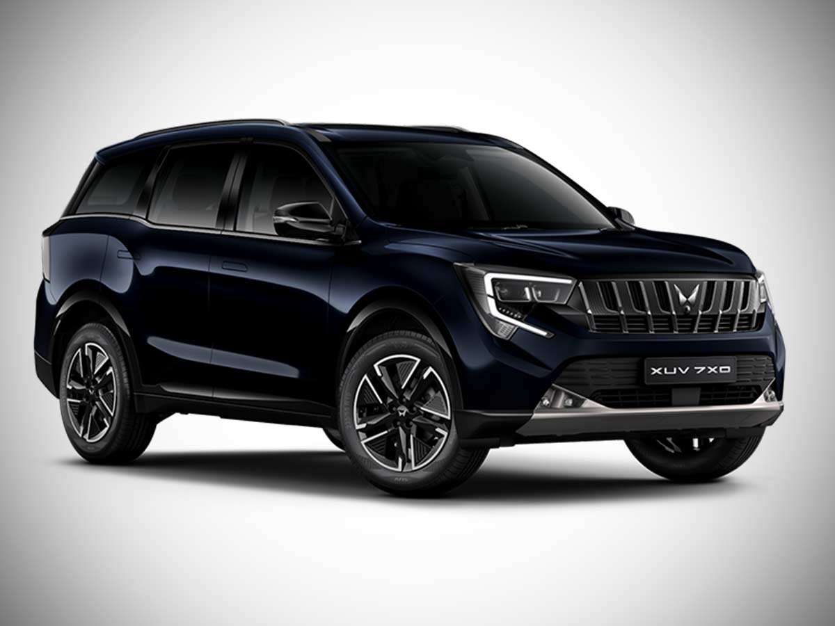 2026 Mahindra XUV 7XO Midnight Black