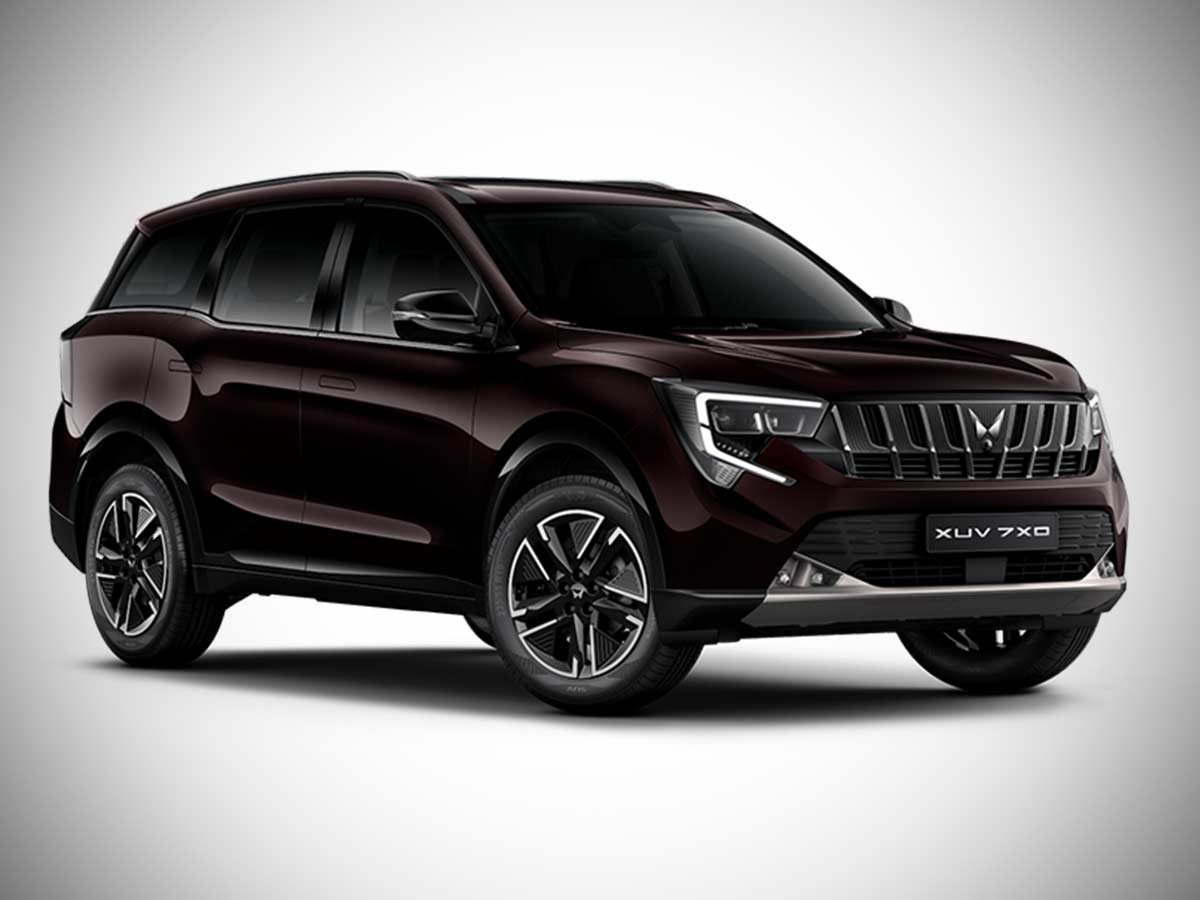 2026 Mahindra XUV 7XO Ruby Velvet