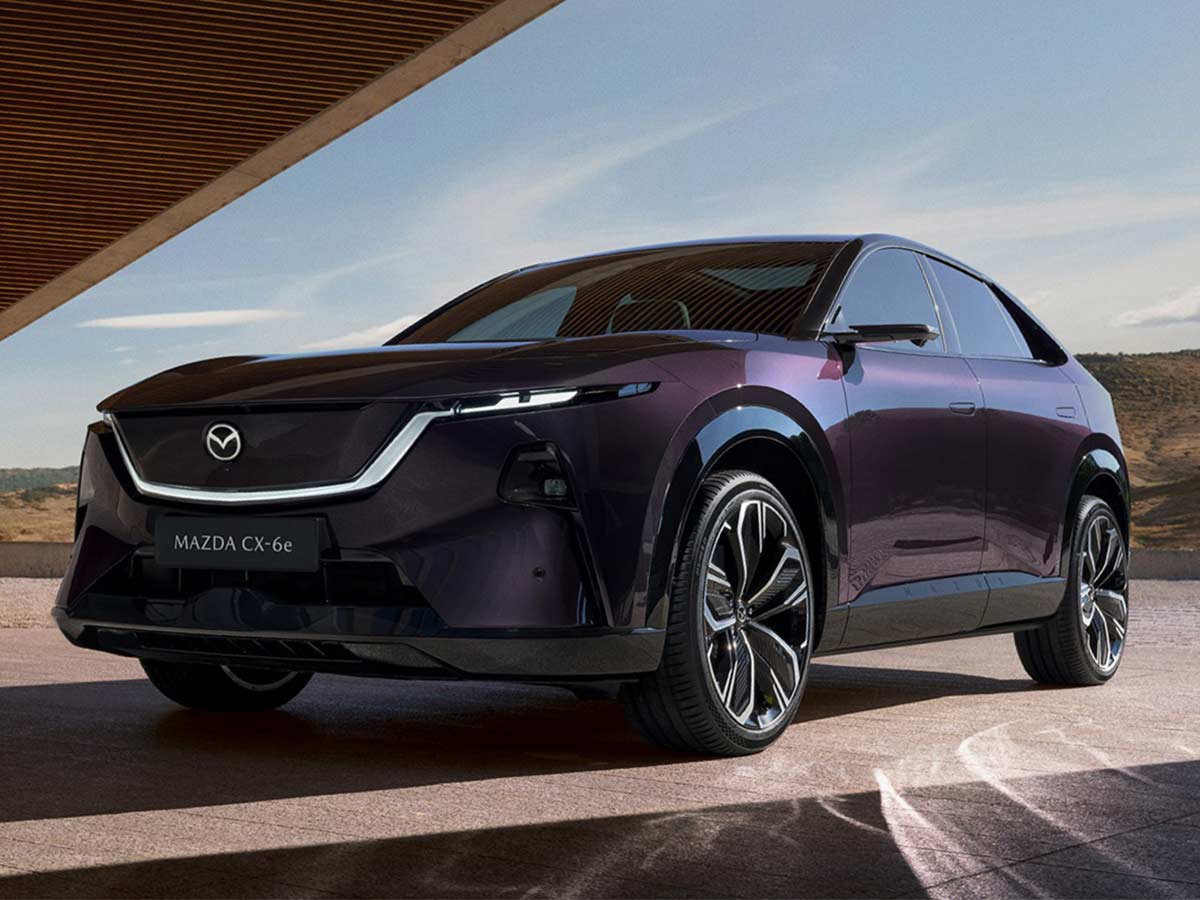 2026 Mazda CX 6e Front Quarter