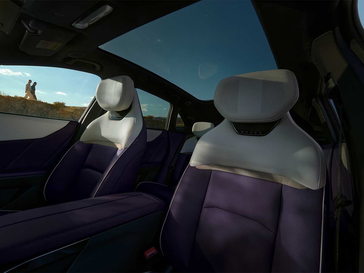 2026 Mazda CX 6e Front Seats