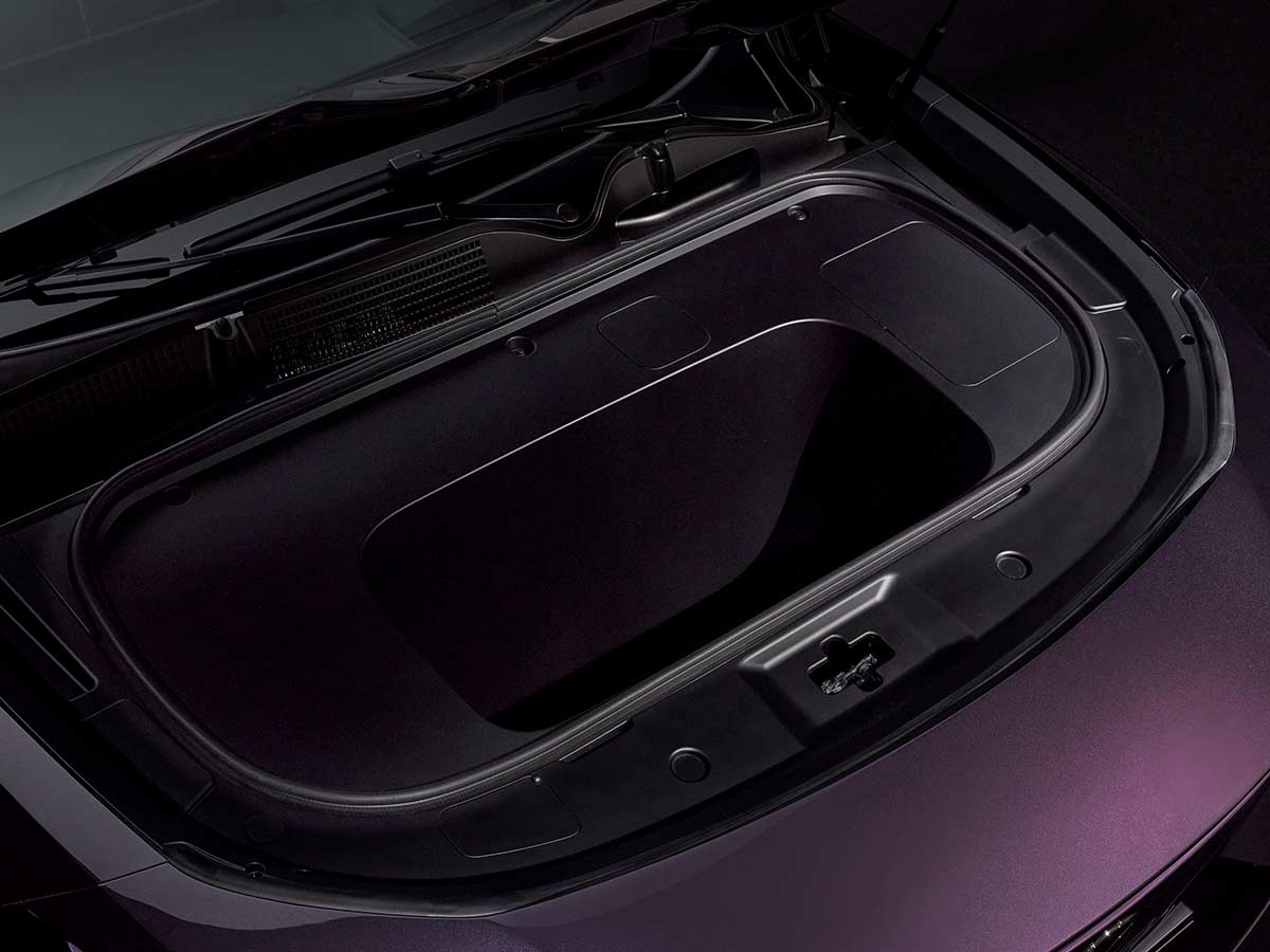 2026 Mazda CX 6e Frunk