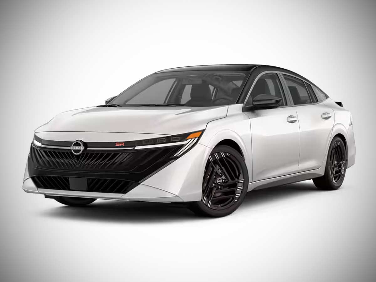 2026 Nissan Sentra SR Aspen White TriCoat with Super Black Two tone