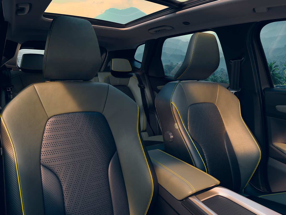 2026 Renault Duster Hybrid Seats