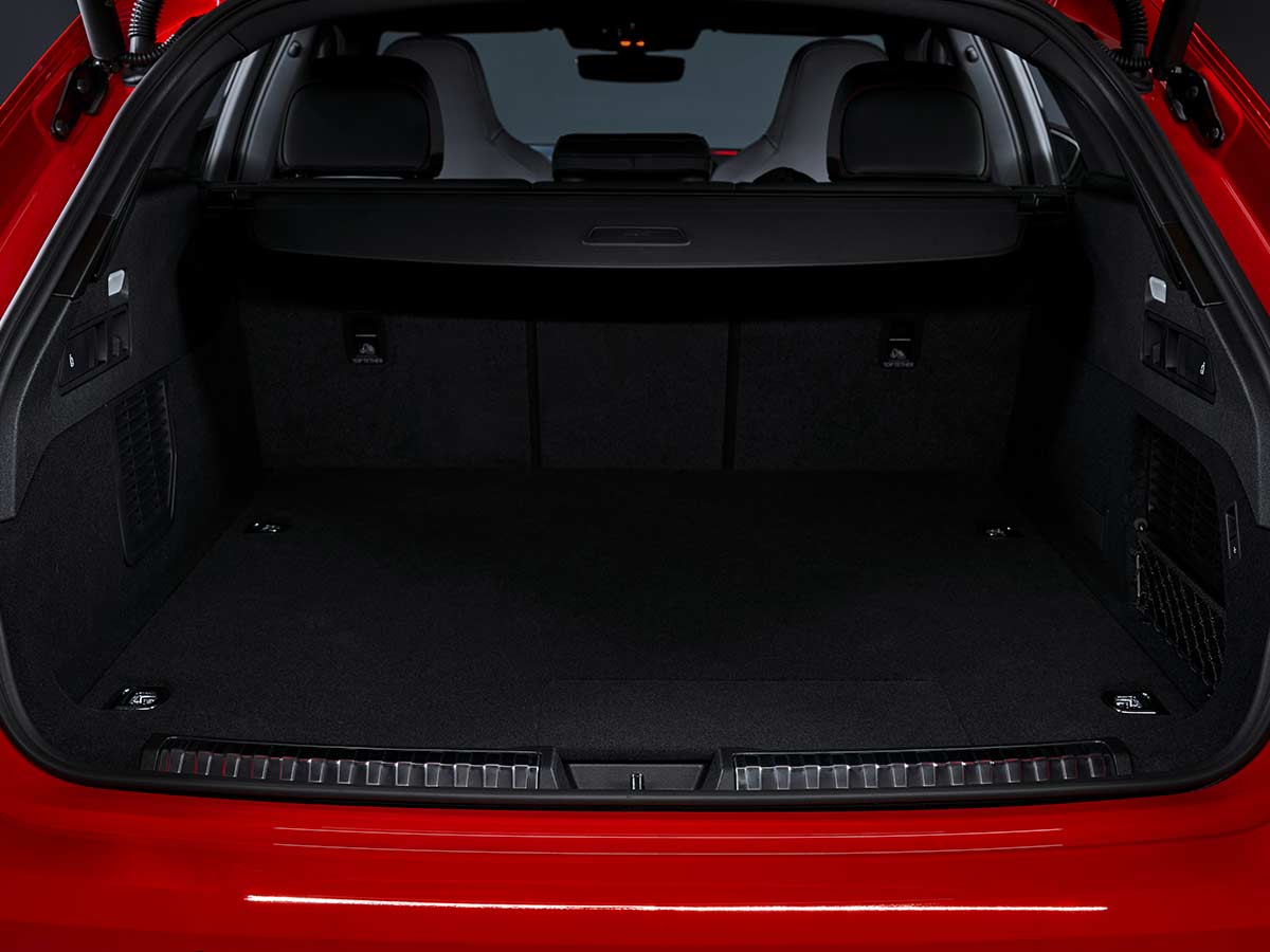 2026 Audi RS5 Avant Cargo Space