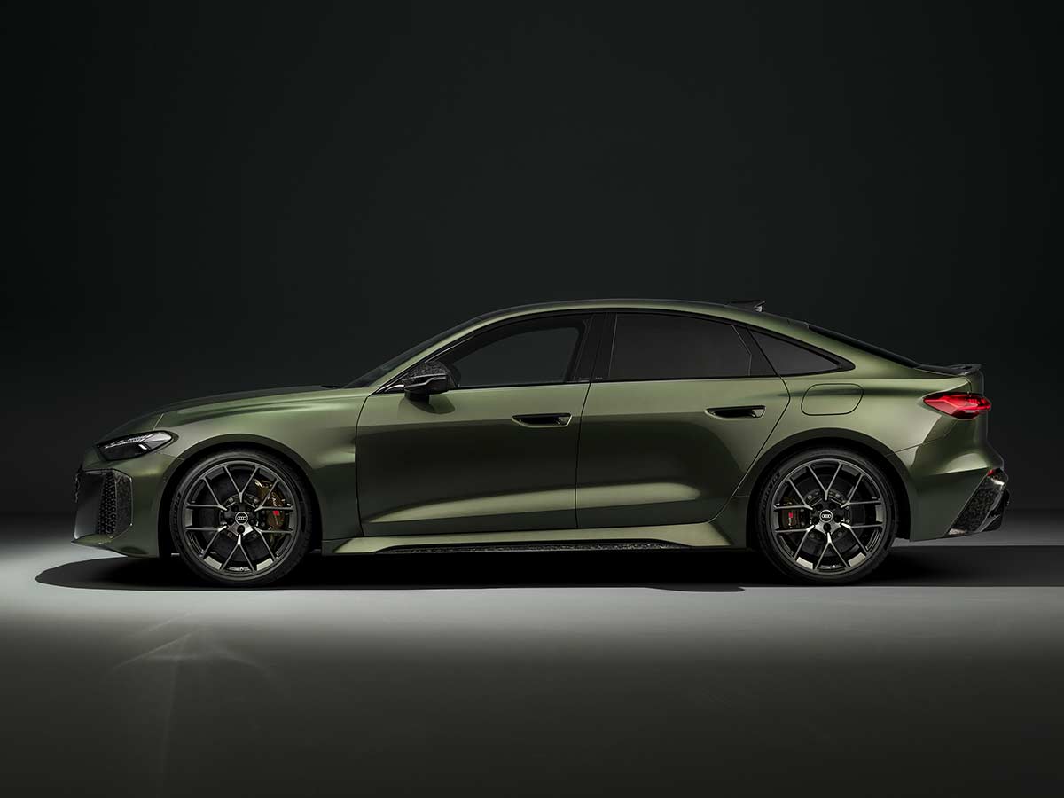 2026 Audi RS5 Sedan Side