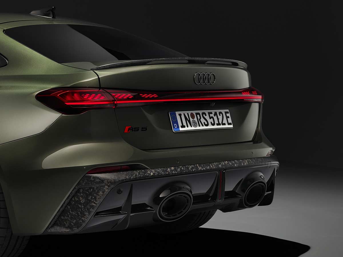 2026 Audi RS5 Sedan Tail Lamp and Rear Bumper Diffuser