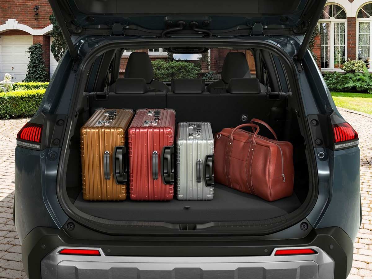 2027 Suzuki A Cross Boot Capacity