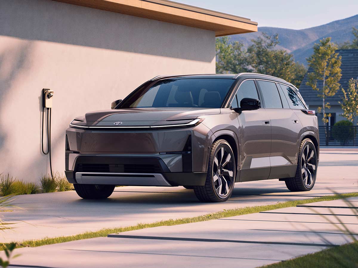 2027 Toyota Highlander BEV Three Row SUV