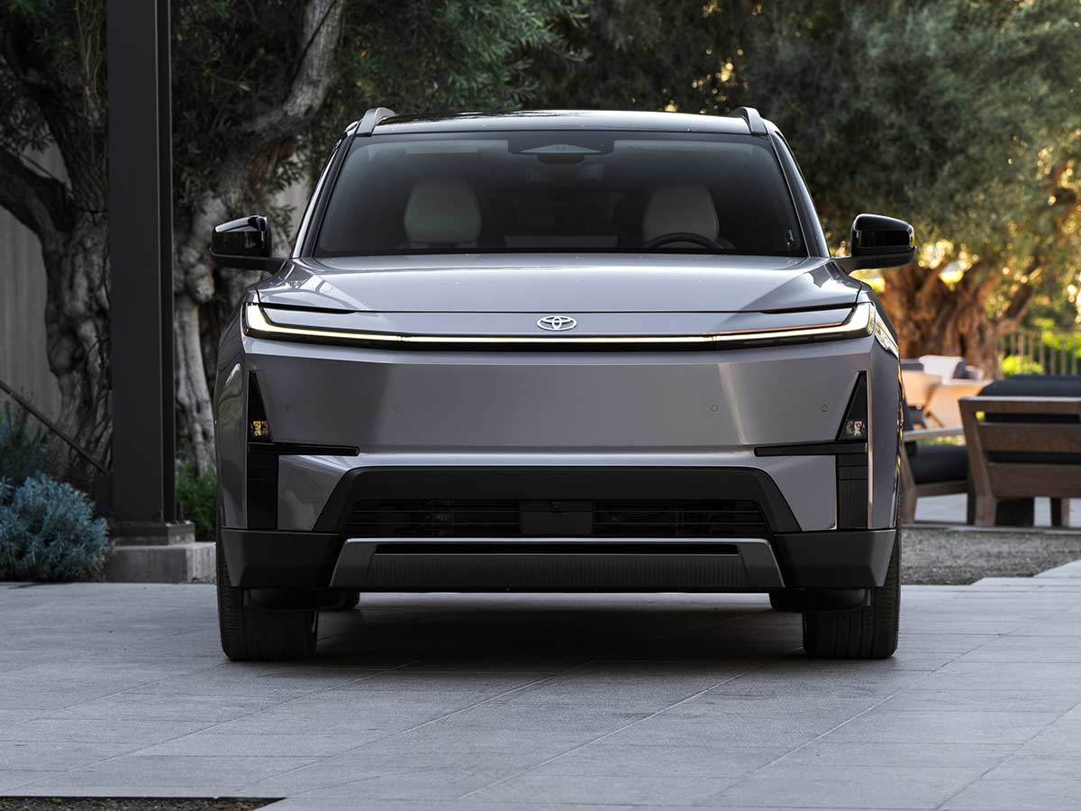 2027 Toyota Highlander Electric Front 7 Seater SUV