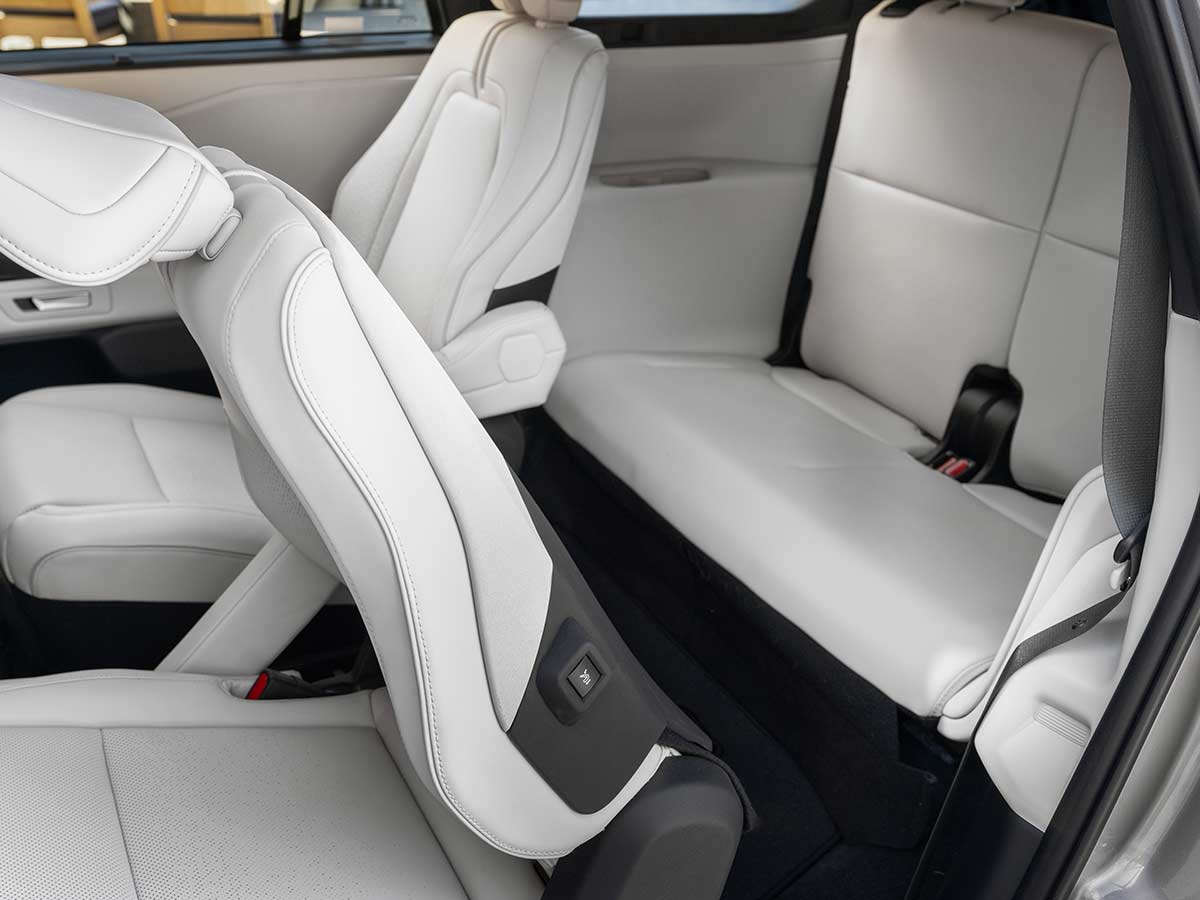 2027 Toyota Highlander Third Row Electric SUV