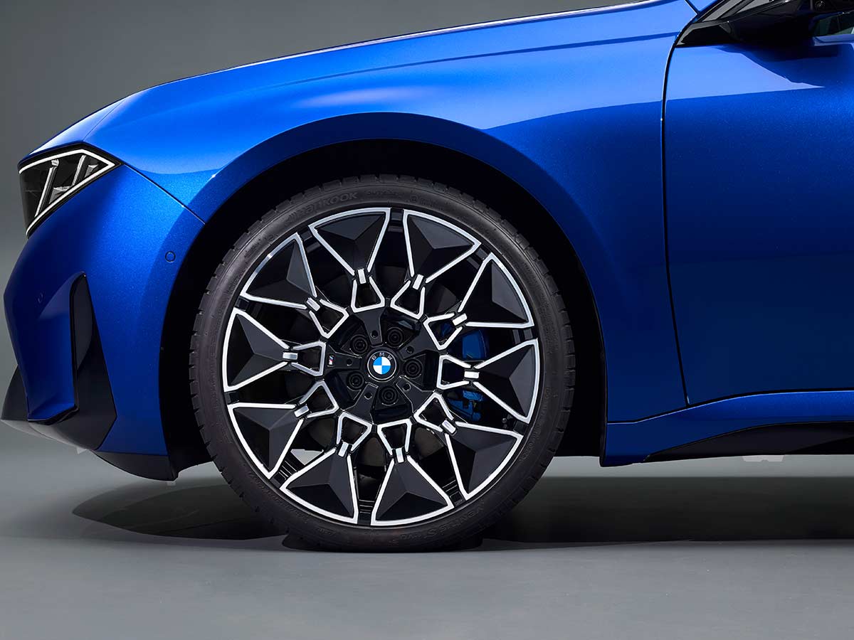 2027 BMW i3 Electric Sedan Alloy Wheel