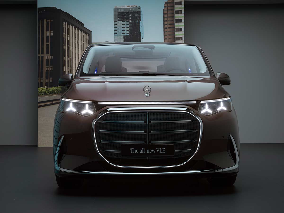 Mercedes Benz VLE Exclusive Velvet Brown Front