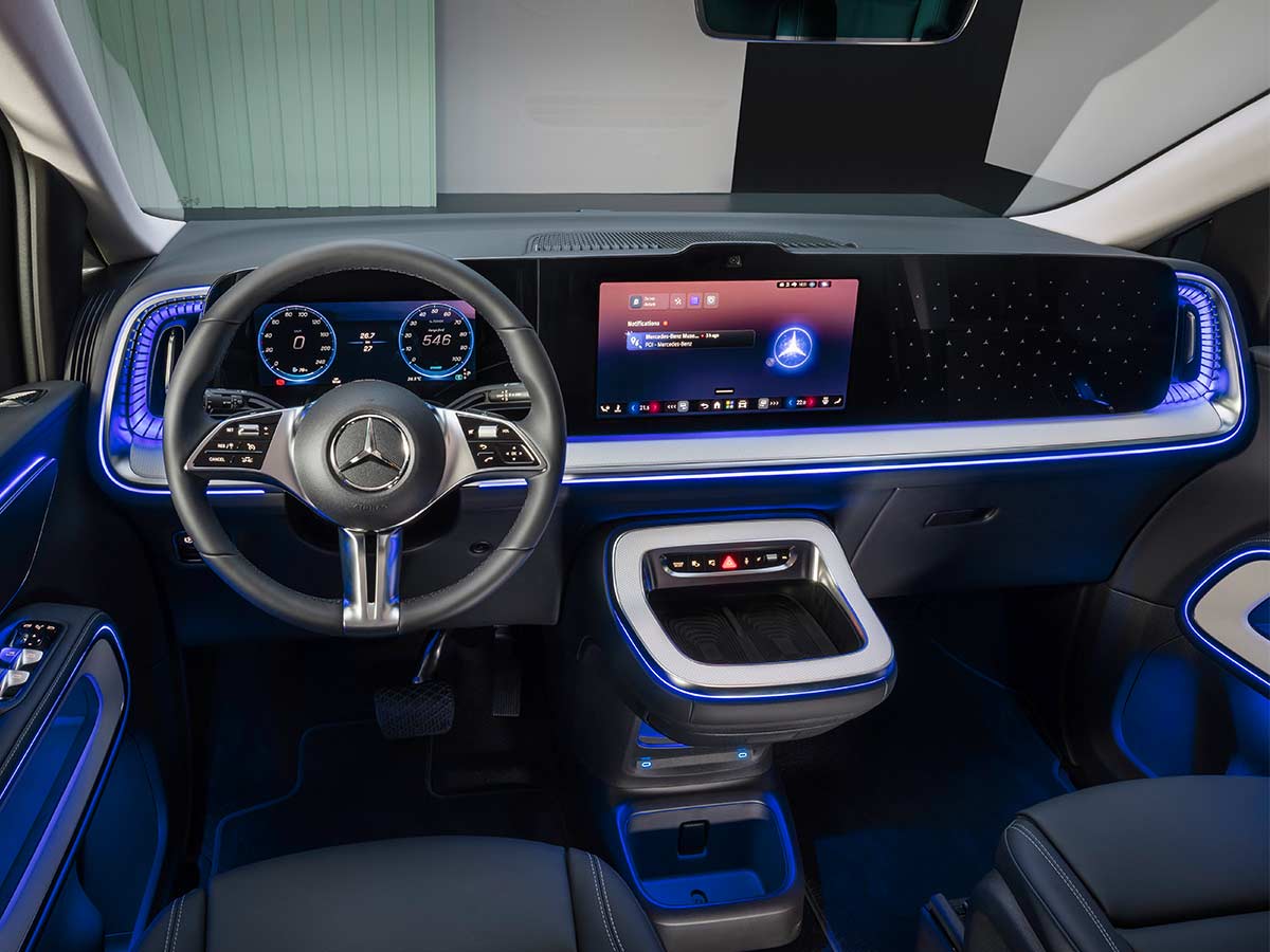 Mercedes Benz VLE Interior Dashboard